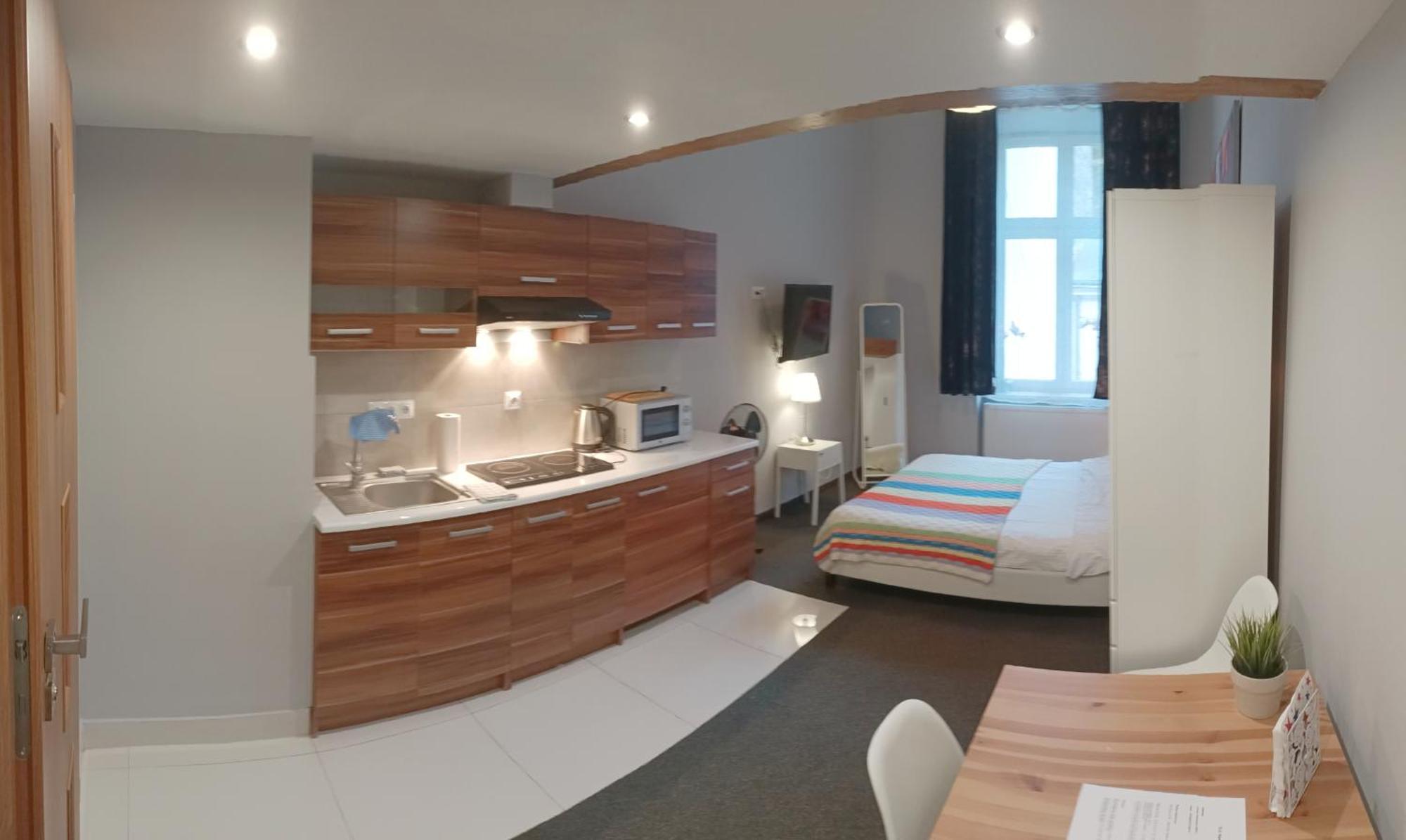 Tlc Apartments Cracow Красков Екстериор снимка