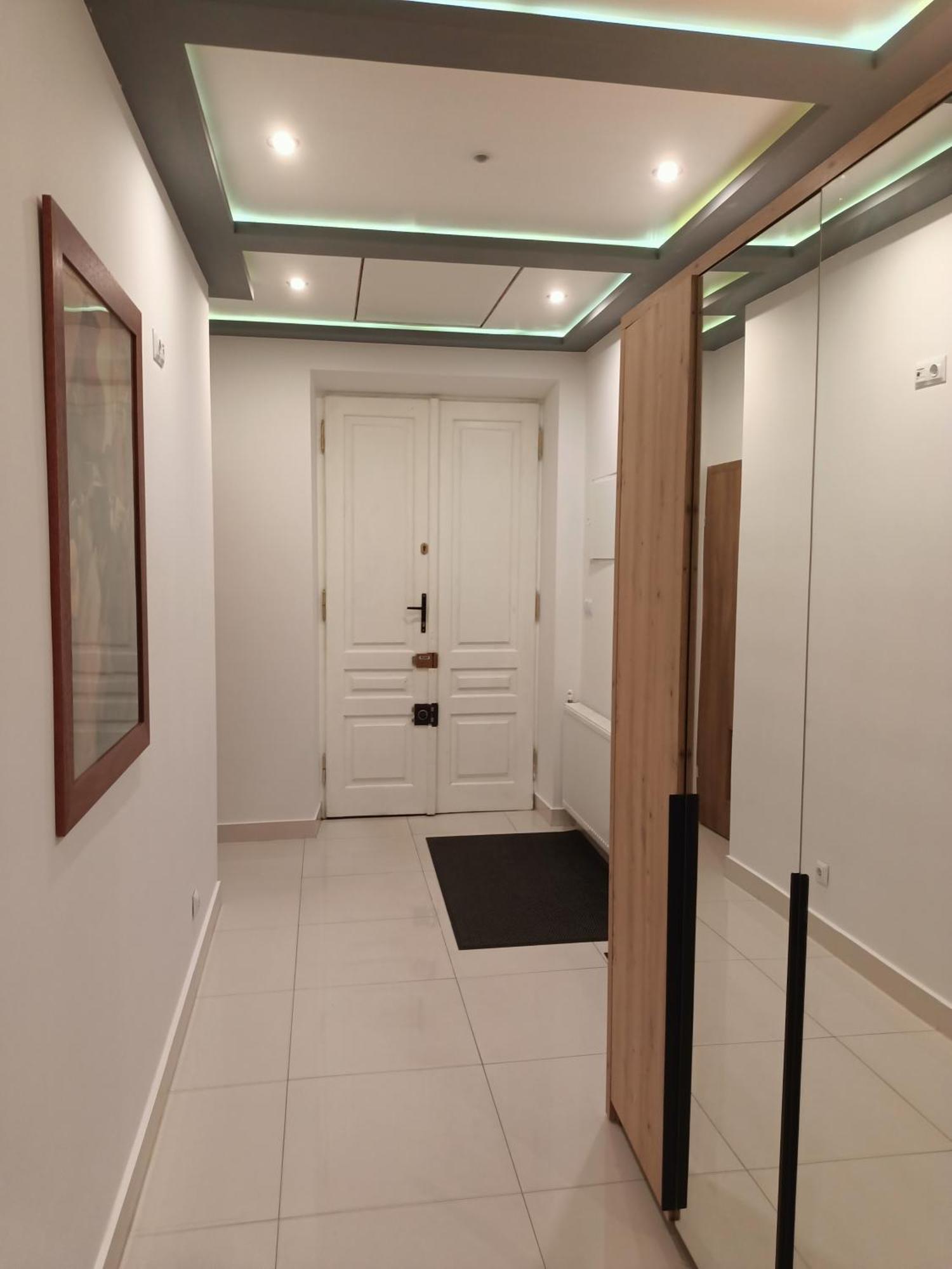 Tlc Apartments Cracow Красков Екстериор снимка